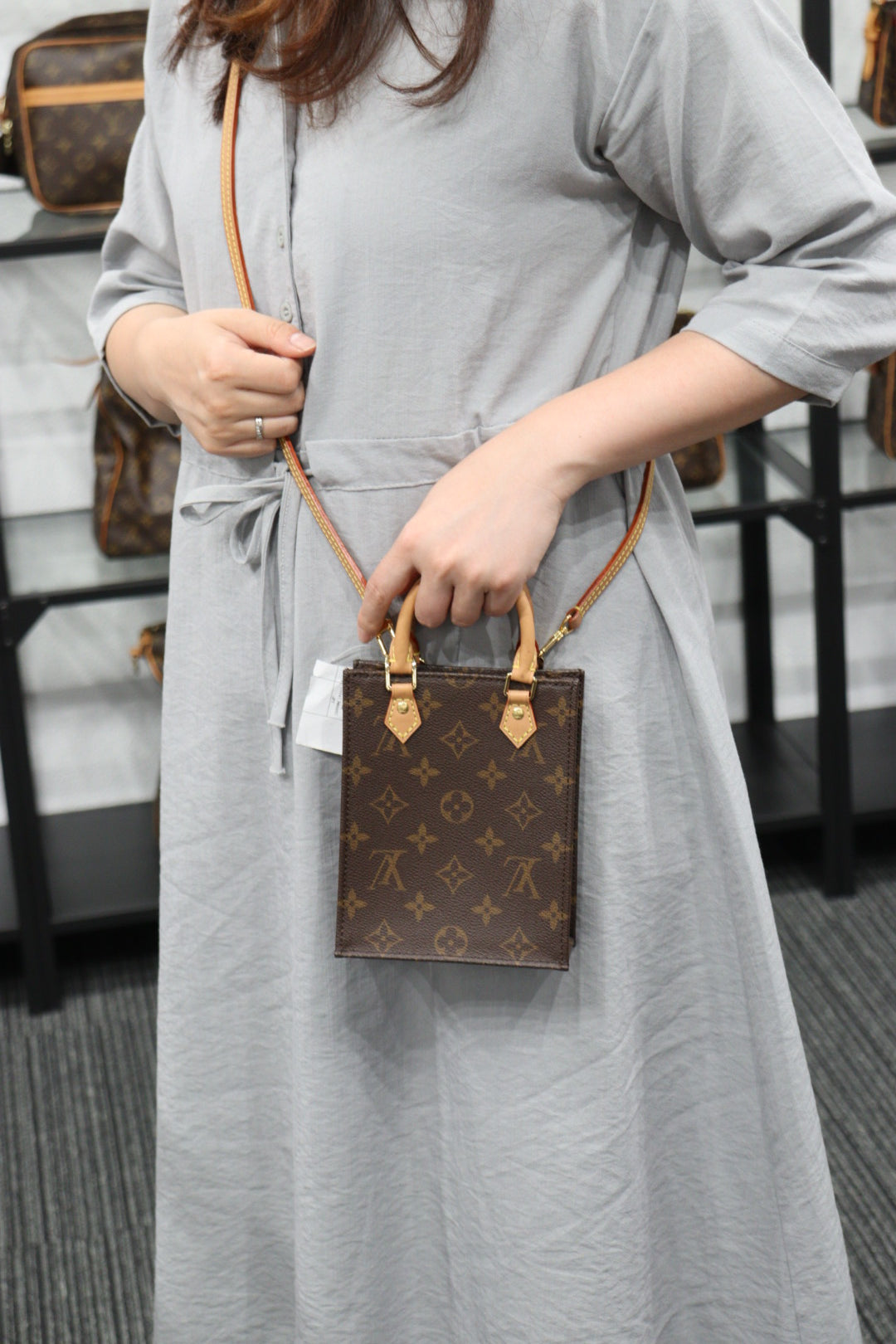Lv mini tote Clearance
