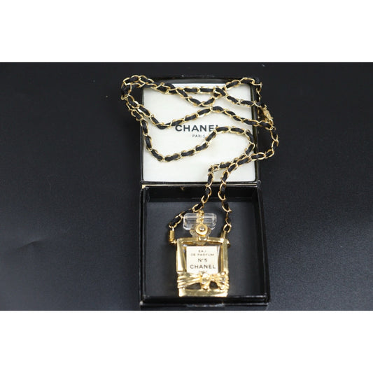 Include Authentic Detective Certificate of Authenticity｜Good ( Rank AB) ｜ CHANEL Vintage No.5 Perfume Bottle Chain Necklace｜26102605