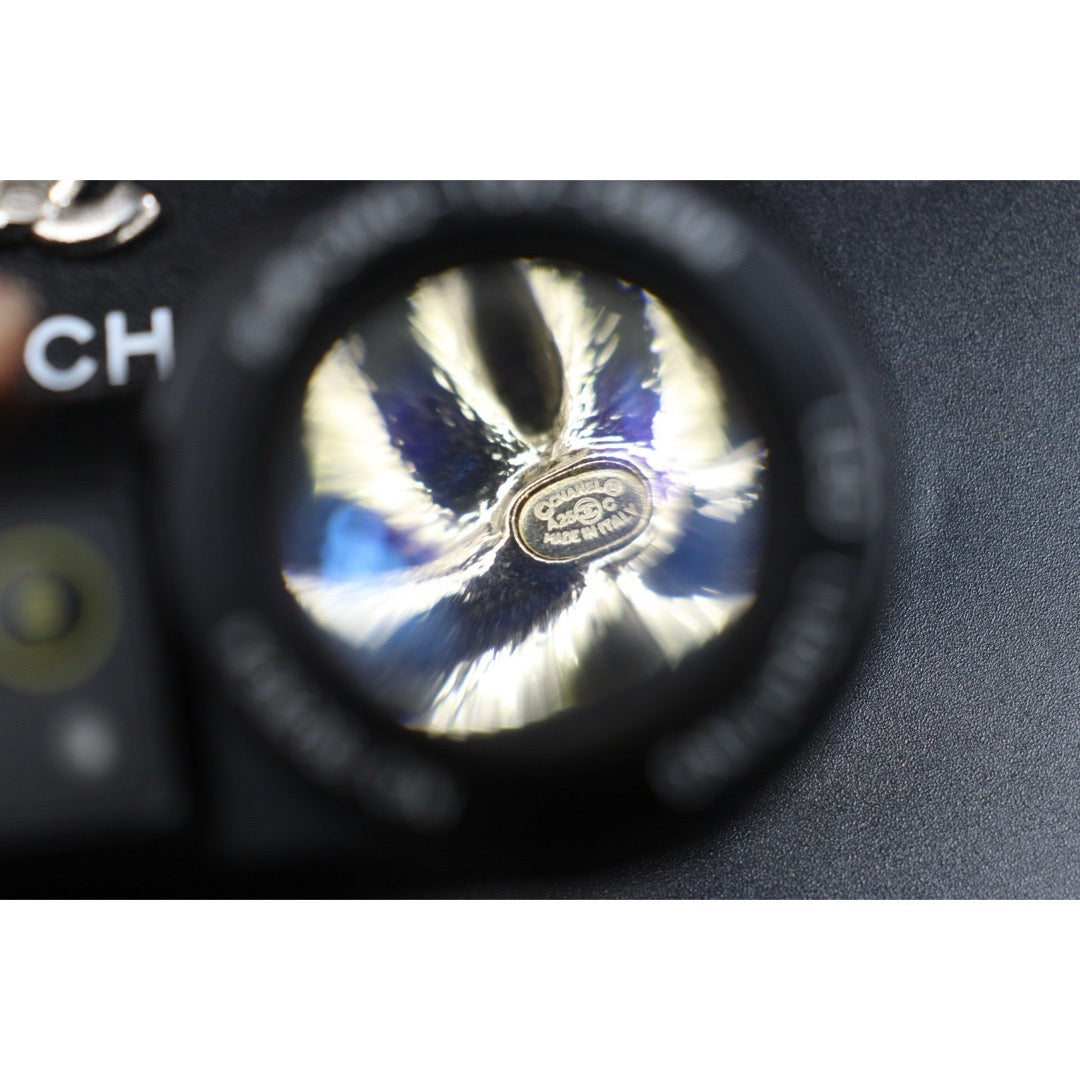 Include Authentic Detective Certificate of Authenticity｜Very Good ( Rank A) ｜CHANEL A25C Classic Crystal CC Stud  Earrings Made In 2025Year｜26102603