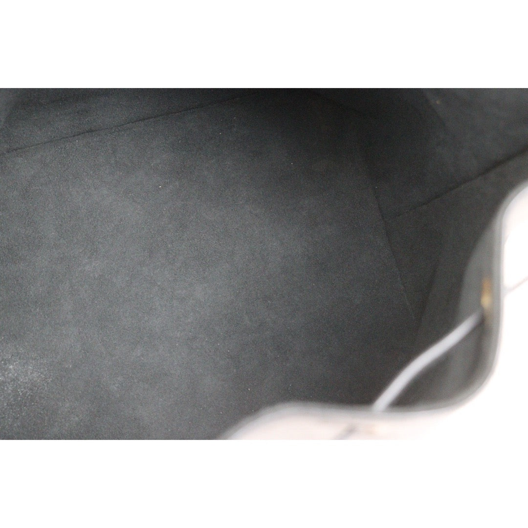 Include Entrupy Certificate of Authenticity｜Good ( Rank AB)｜Louis Vuitton Epi Noe Bucket Shoulder Bag Black｜26102606