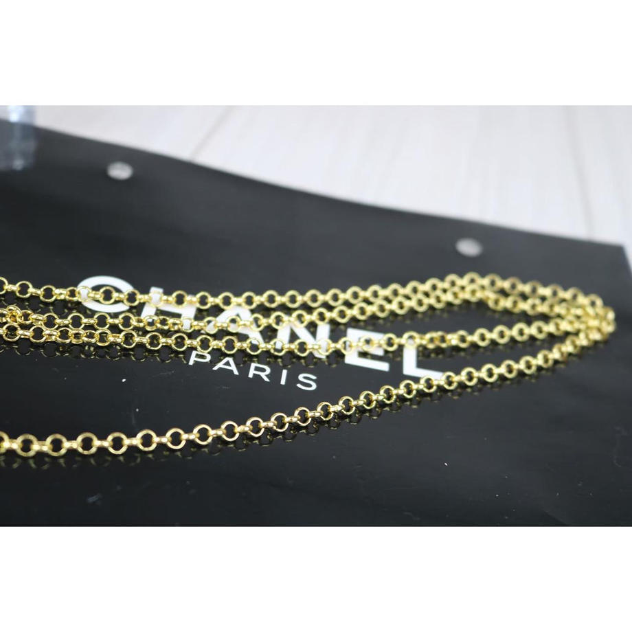 Rank SA ｜     CHANEL Vintage Perfume No5 Brass Perfume Necklace     ｜090504