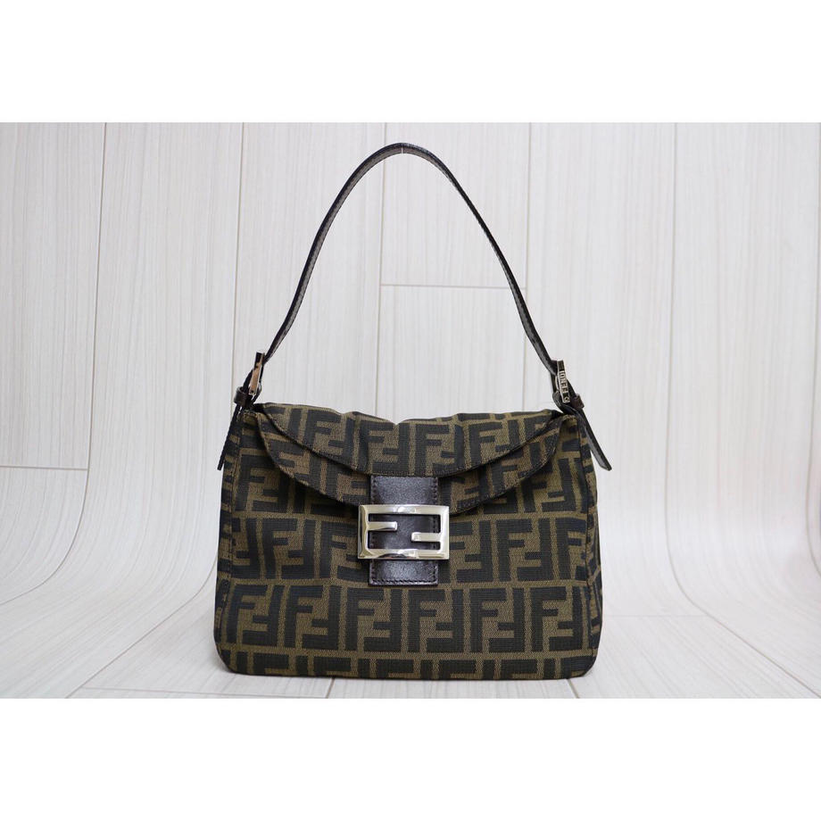 Rank A ｜     Fendi Zucca Pattern Semi Shoulder Bag    ｜092603