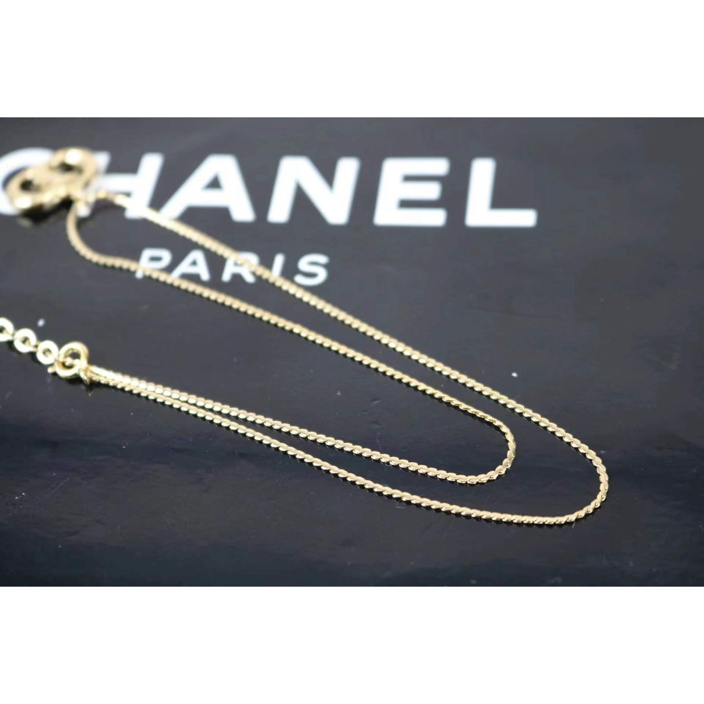 Rank SA ｜   Dior Necklace Gold ｜011313