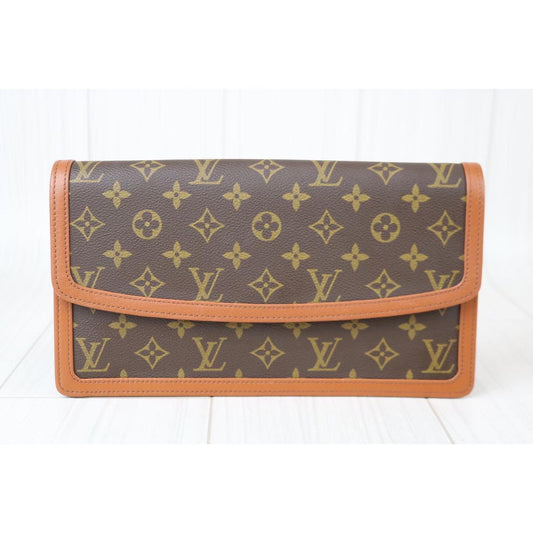 Rank A ｜ LV Monogram Clutch Bag｜082108