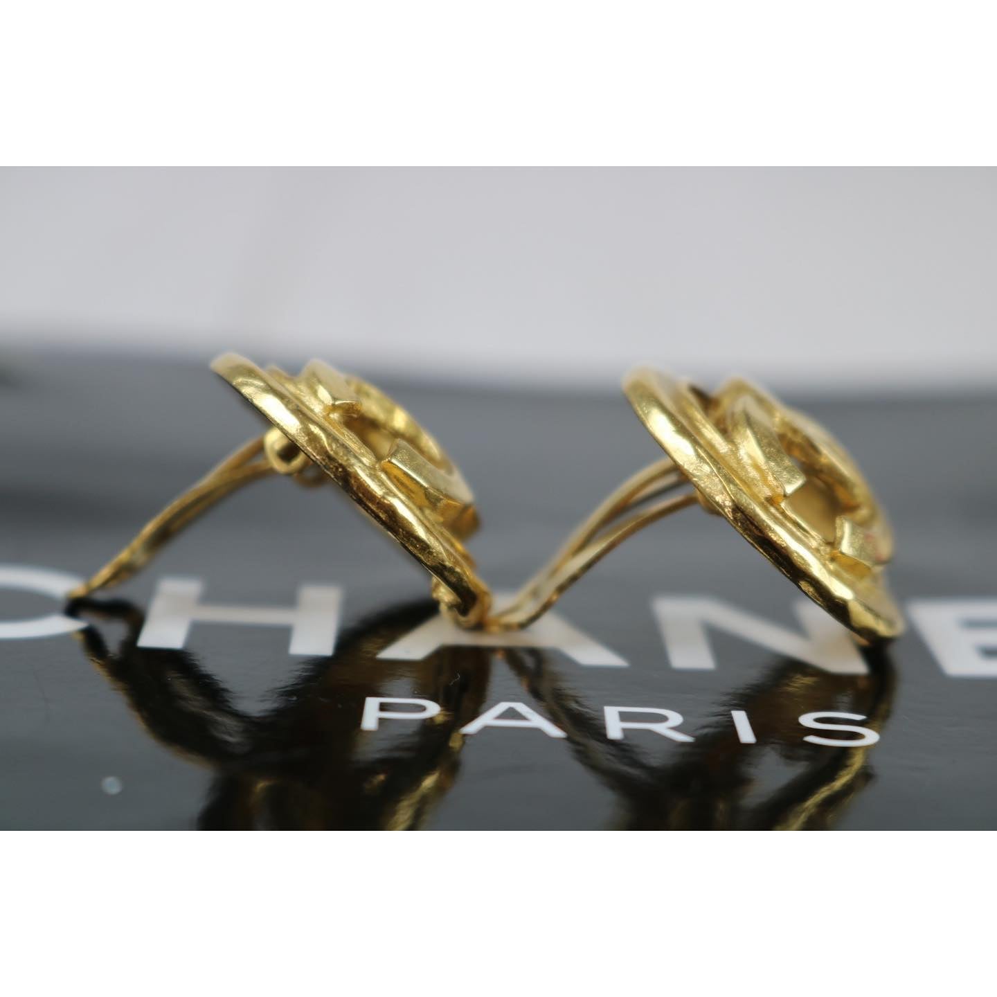 Rank SA ｜CHANEL Vintage Earrings ｜110113