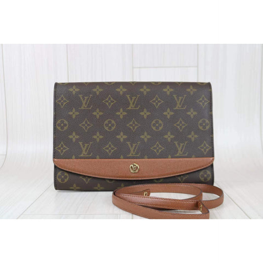 Rank A   ｜ LV Monogram Bordeaux GM Shoulder Bag ｜011329