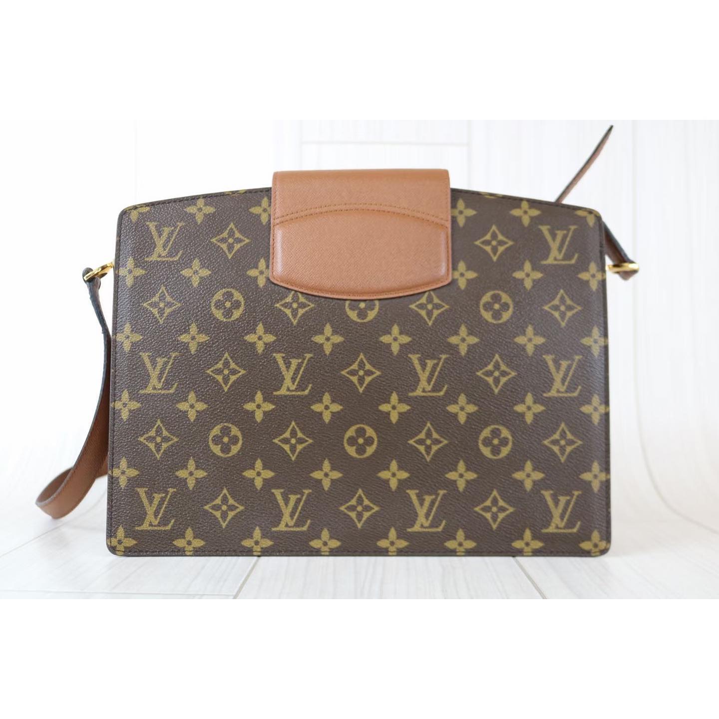 Rank A ｜ LV Monogram Vintage Shoulder Bag｜073120