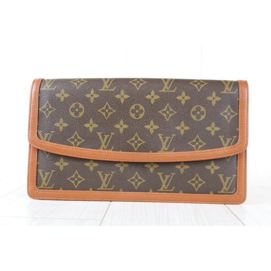 Rank A ｜ LV Monogram Clutch Bag｜073106