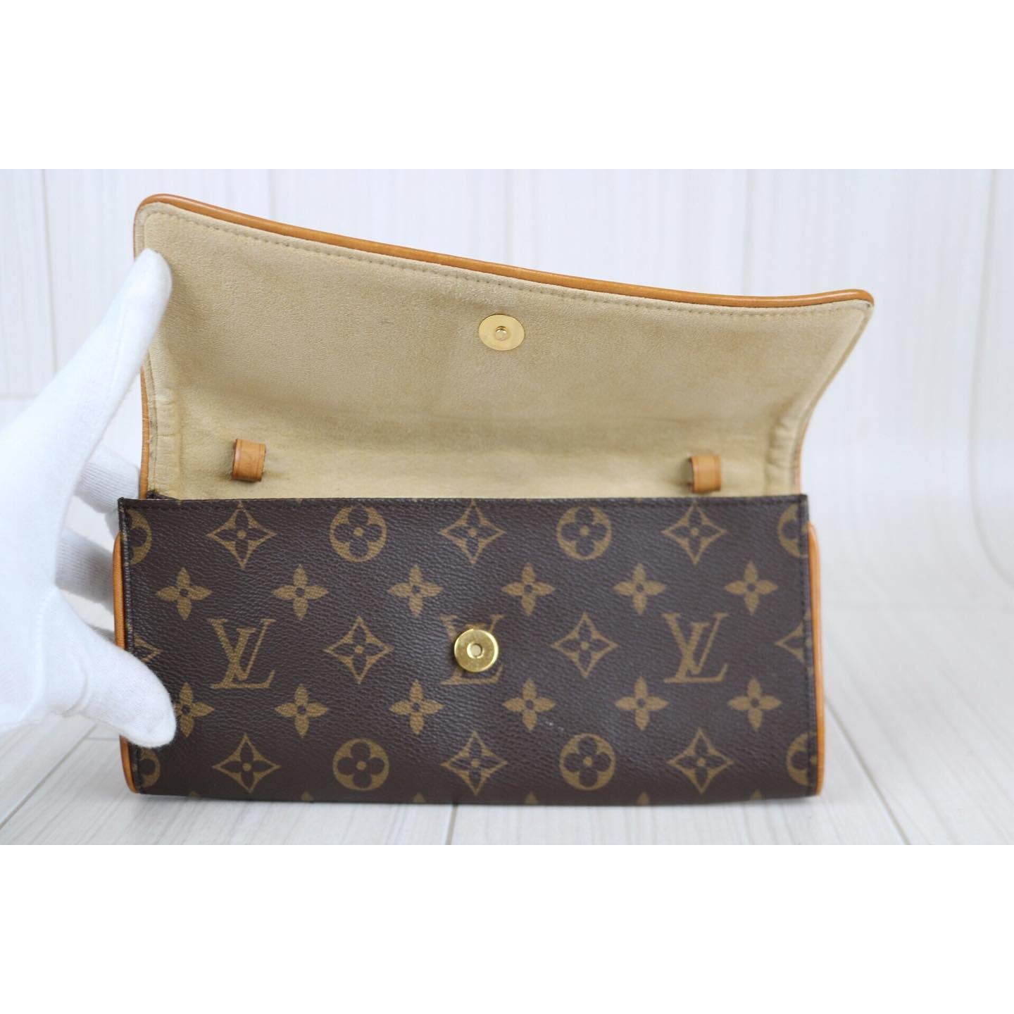 Rank AB ｜    LV Monogram Pochette Twin GM  ｜102420