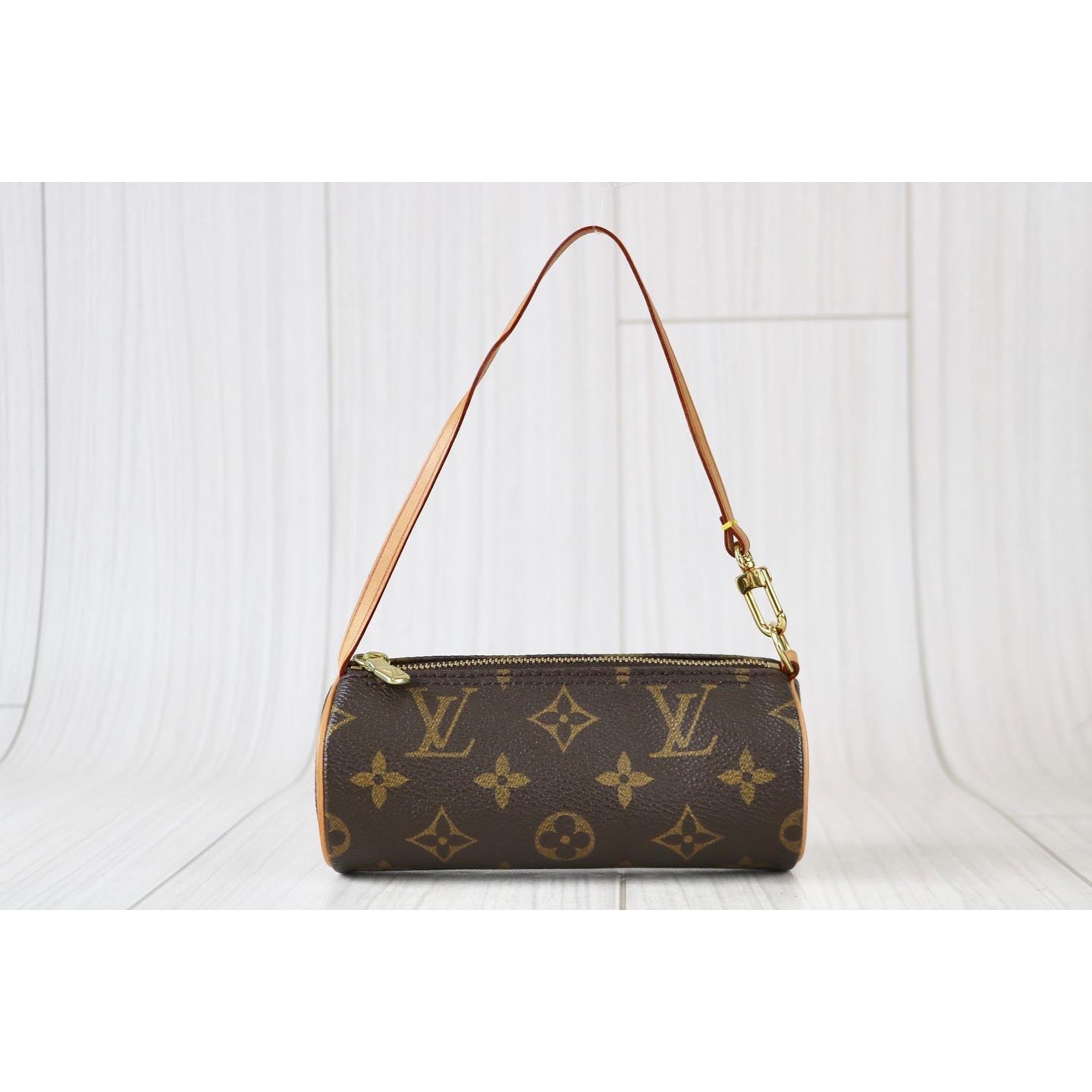 Rank A ｜     LV Monogram Papillon 30 Handbag    ｜121928