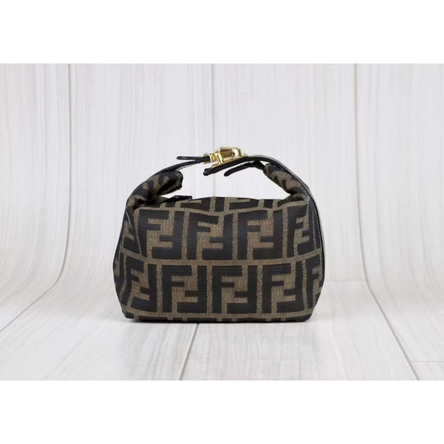 Rank AB ｜  FENDI Zucca Handbag ｜012611