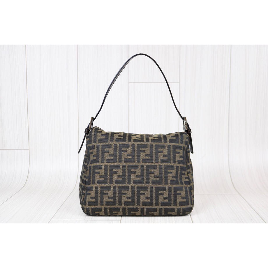 Rank A ｜     Fendi Zucca Pattern Semi Shoulder Bag    ｜092603