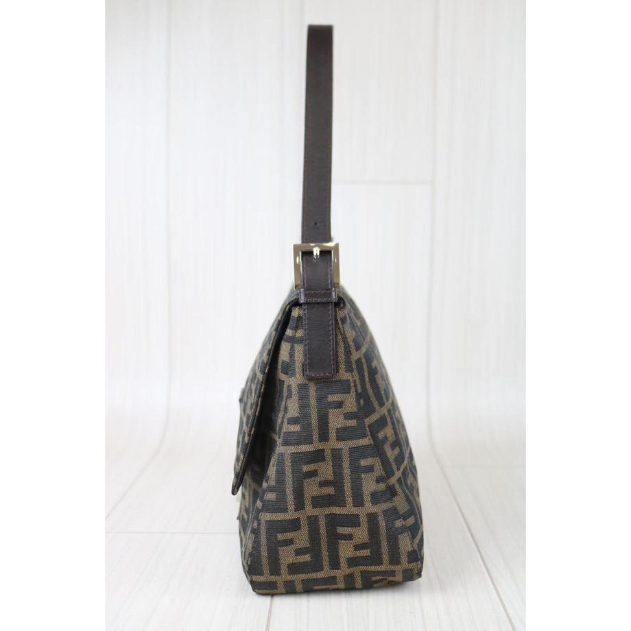 Rank A ｜  FENDI Zucca Mamma Baguette Shoulder Bag ｜090309