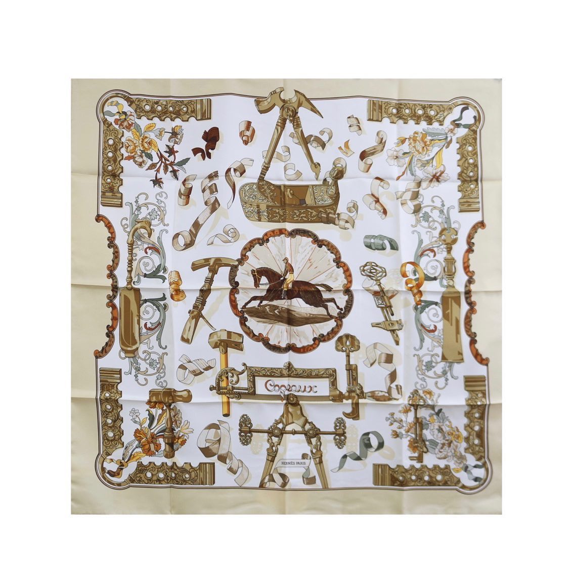 Rank S ｜    HERMES Scarf 90*90    ｜121922