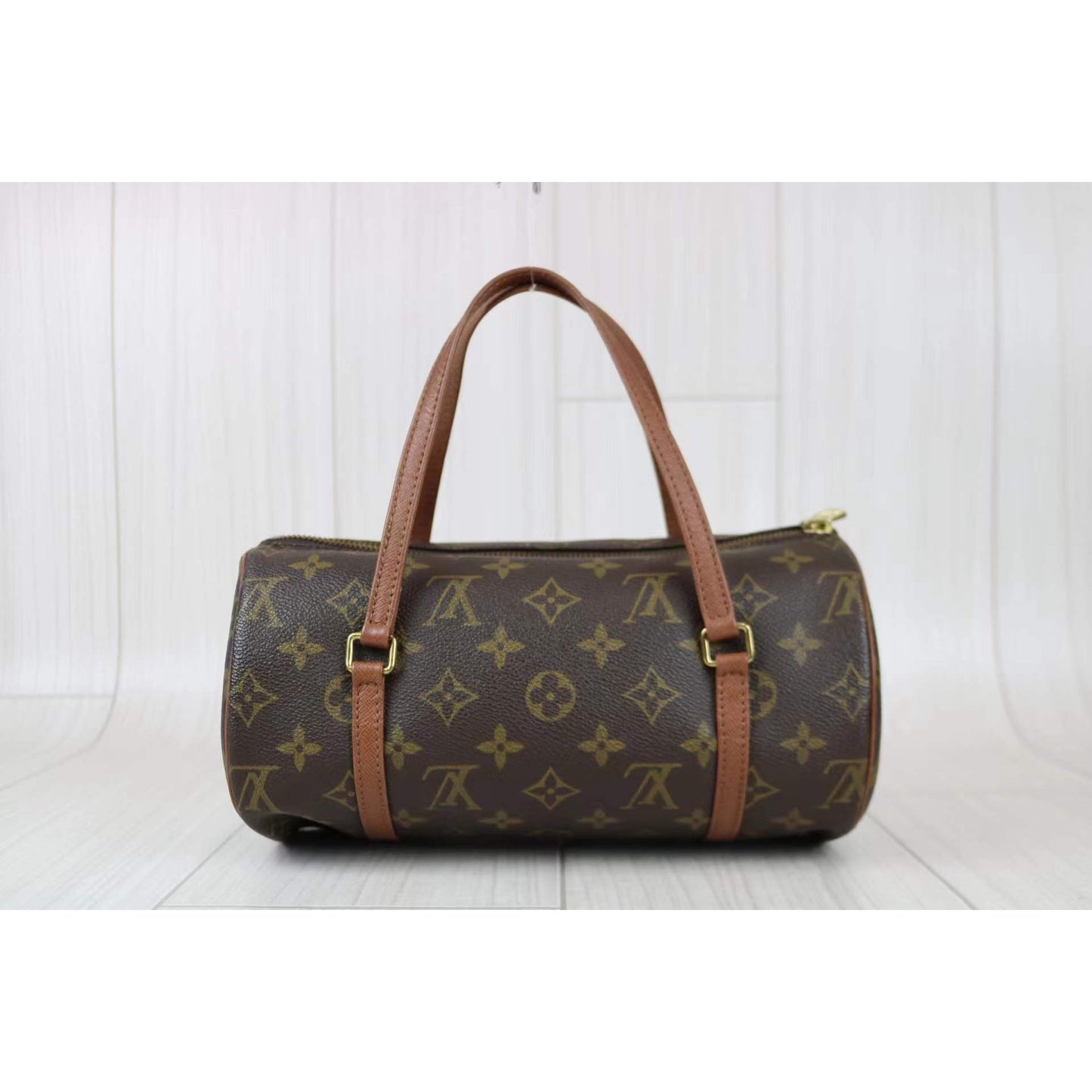 Rank A ｜  LV Monogram Papillon 26 Handbag ｜011321