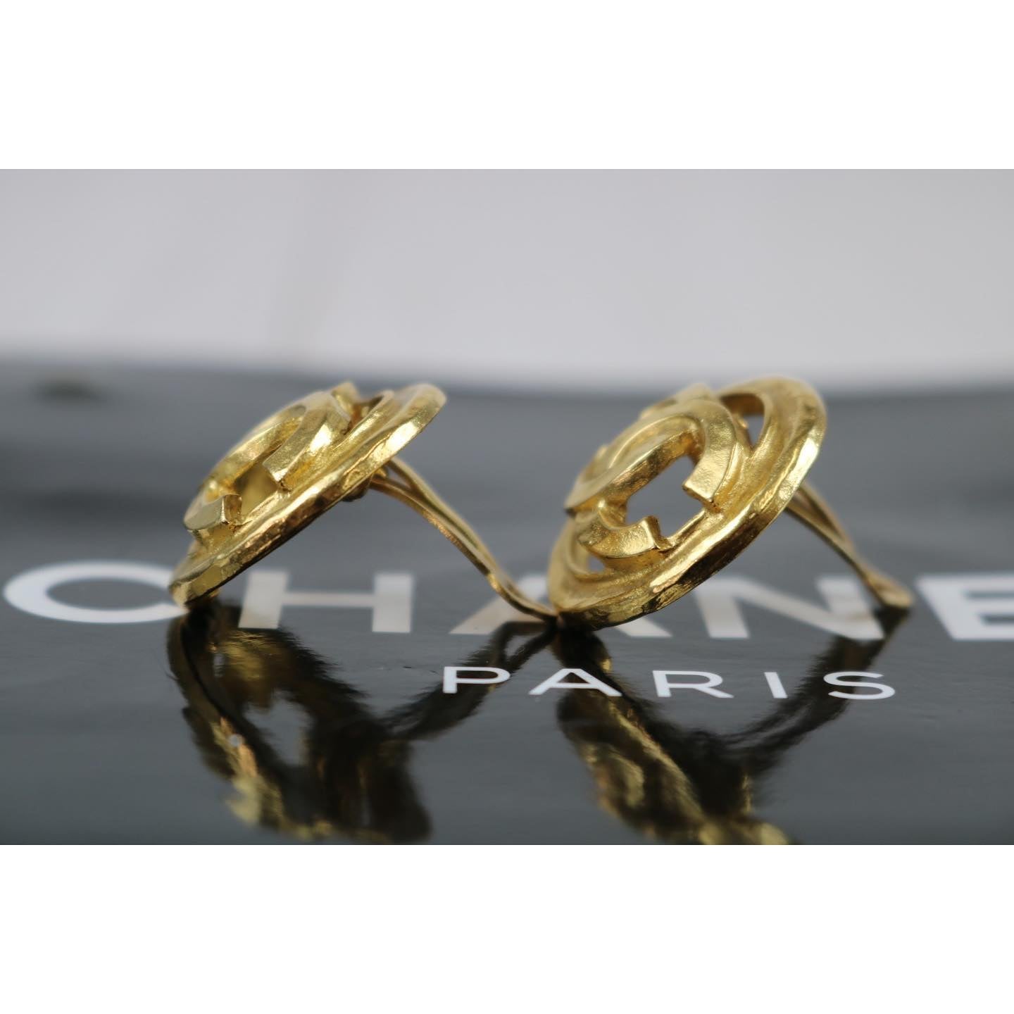 Rank SA ｜CHANEL Vintage Earrings ｜110113