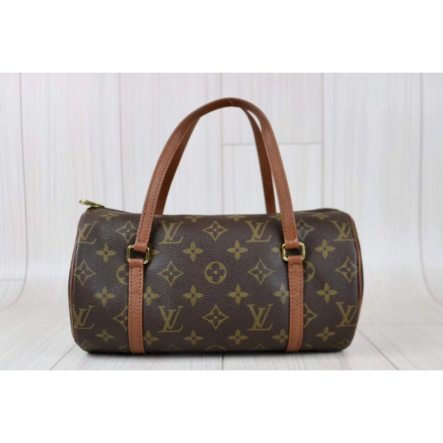 Rank A ｜  LV Monogram Papillon 26 Handbag ｜011321