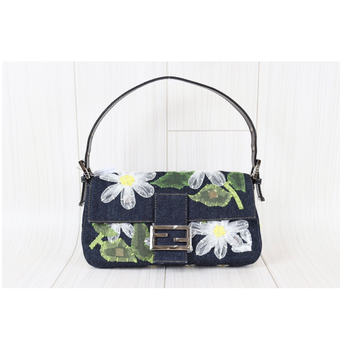 Rank SA ｜ FENDI Floral  Patchwork Baguette Shoulder Bag ｜091403