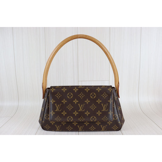 Rank AB ｜ LV Monogram Mini looping Shoulder Bag ｜091618