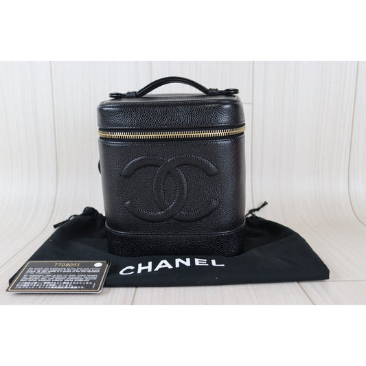 Rank SA ｜ CHANEL Caviar Skin Vanity Handbag ｜092303