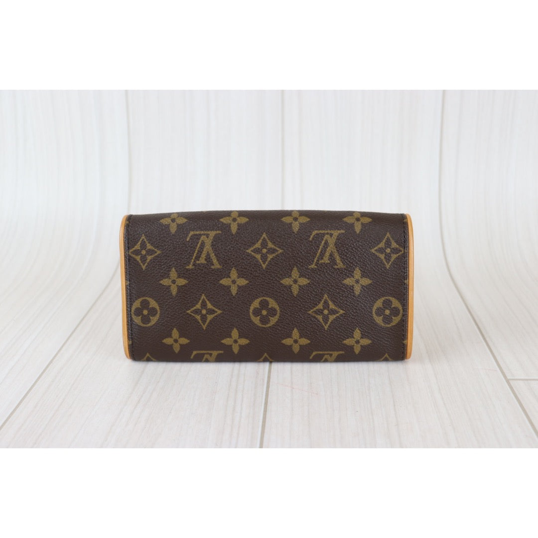 Rank A ｜LV Monogram Pochette Twin PM｜092304