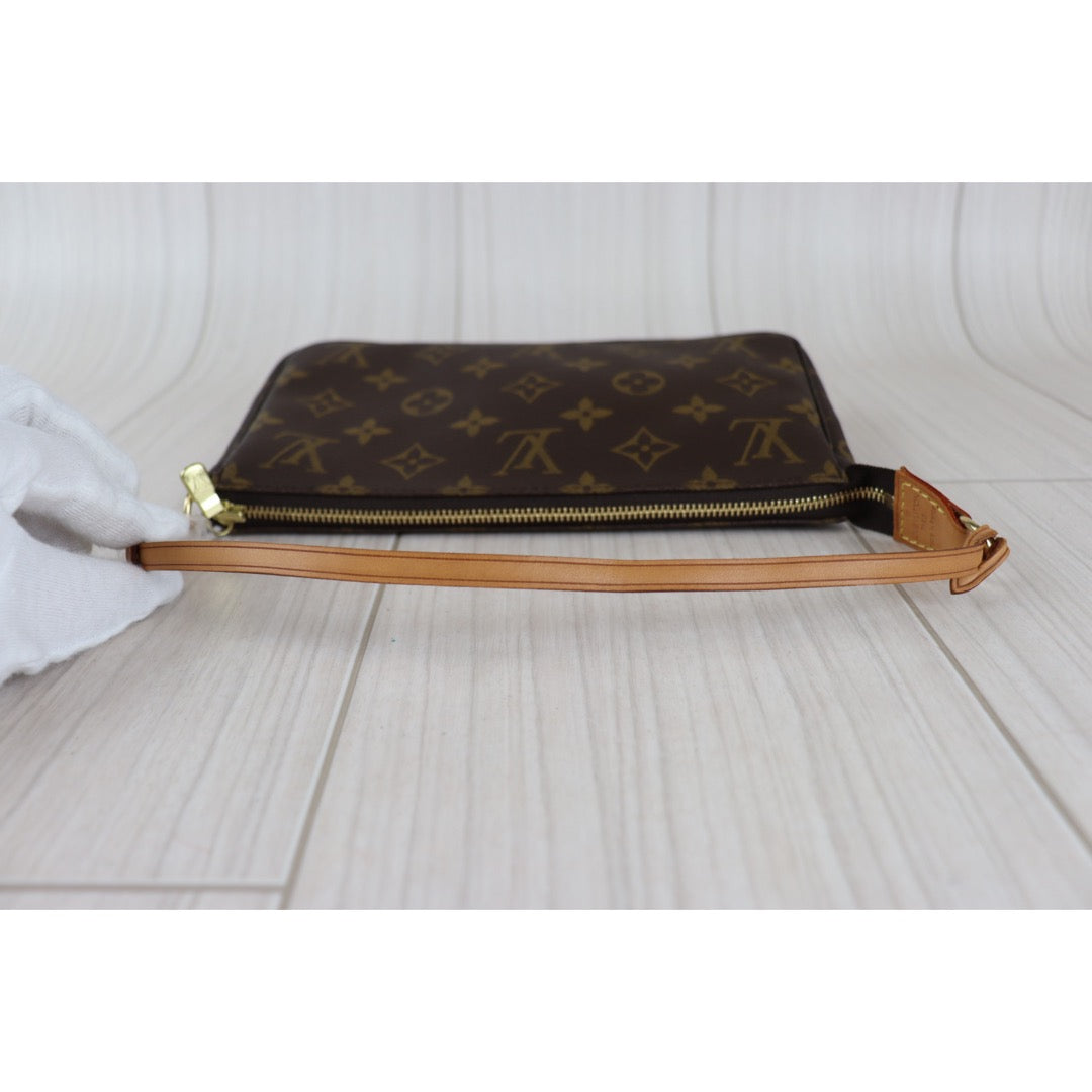 Rank A ｜ LV Monogram Pochette Accessoires ｜092319