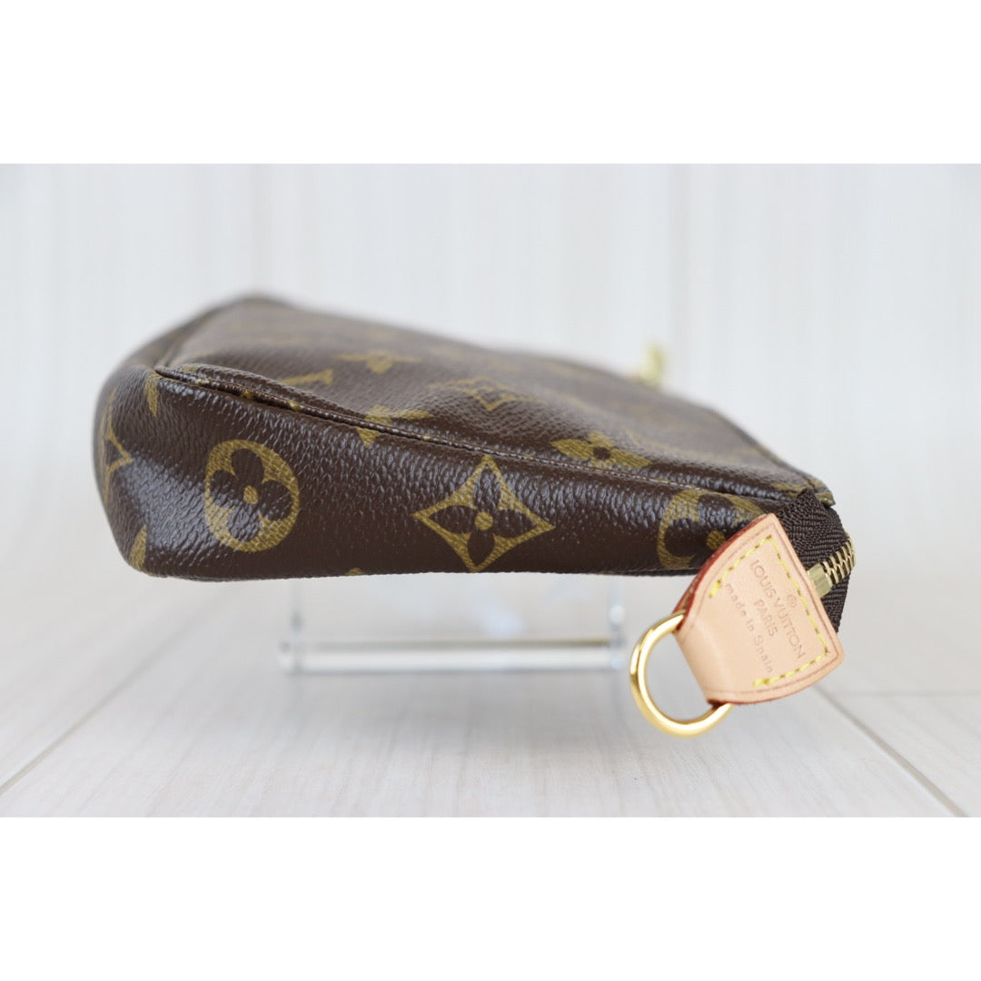 Rank S｜ LV Monogram Pochette Accessoires ｜092314