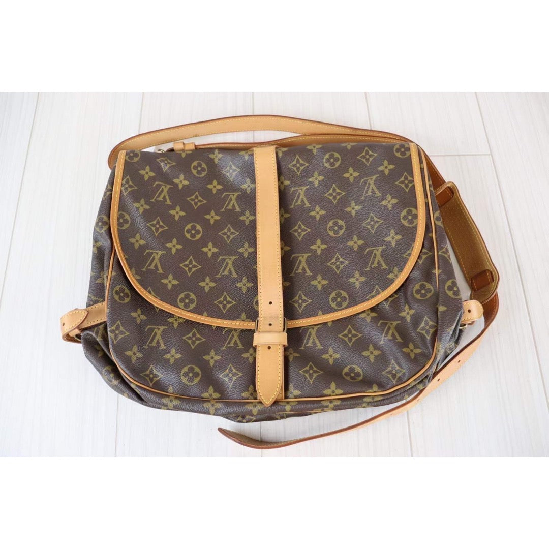 Rank AB｜ LV Monogram Saumur GM Shoulder Bag｜091417