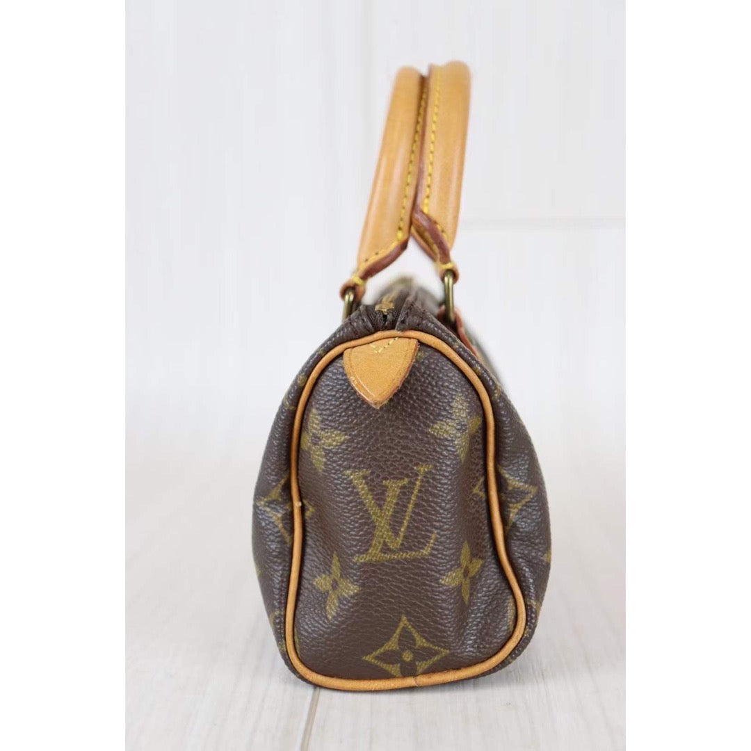 Rank AB ｜ LV Monogram Mini Speedy Handbag ｜091001