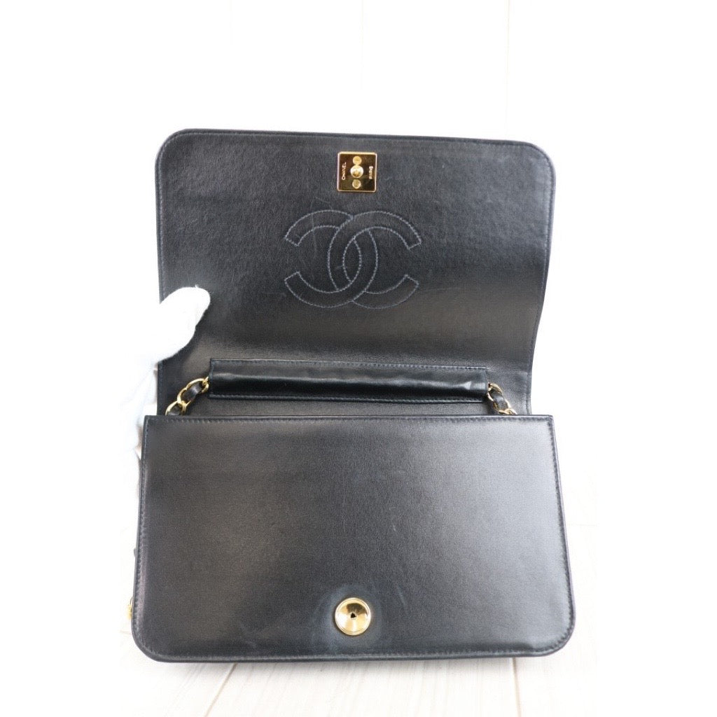 Rank A ｜    CHANEL Vintage Matrasse  Lamb Skin  Chain  Shoulder Bag  ｜011203