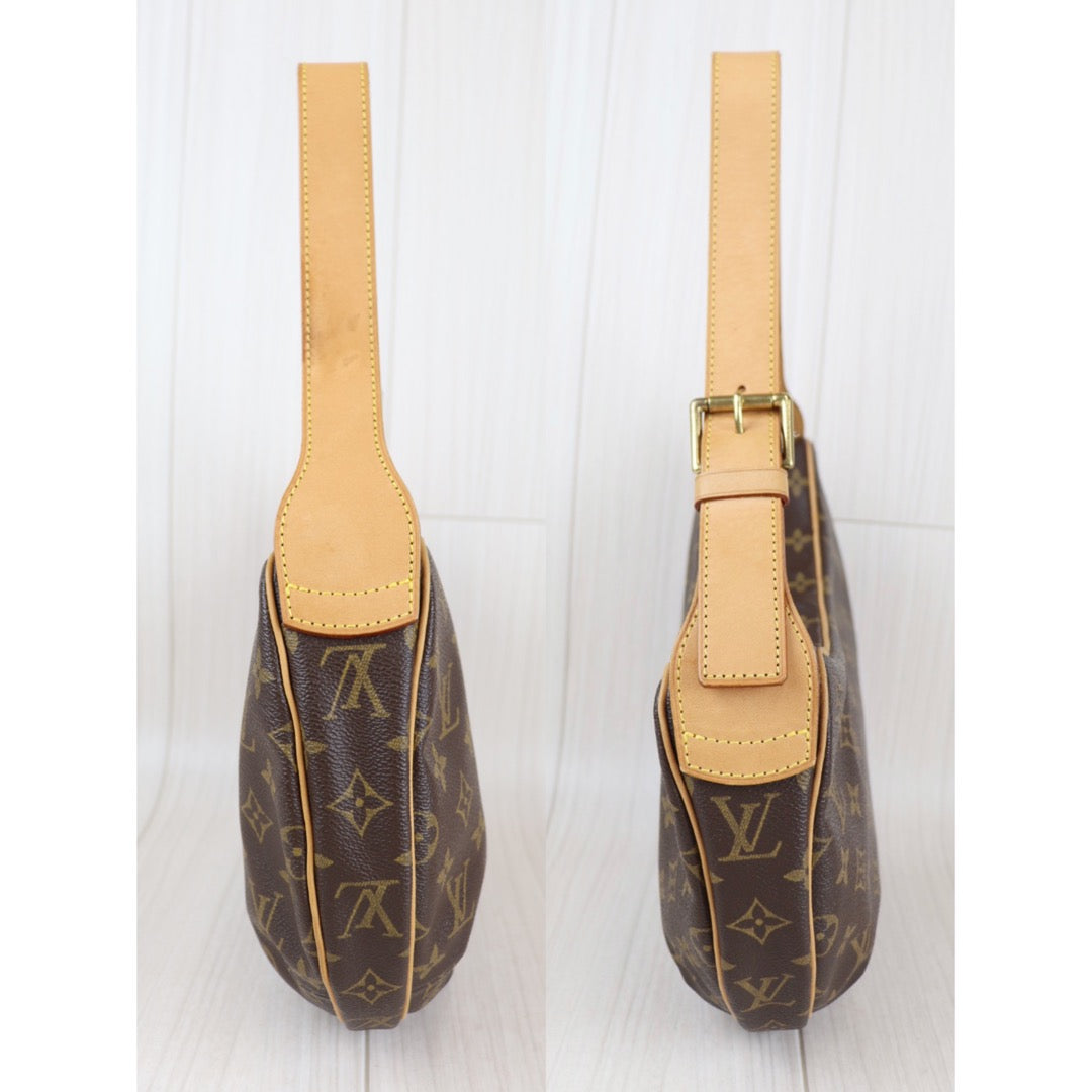 Rank AB ｜LV Monogram Pochette Croissant MM Shoulder Bag｜092601