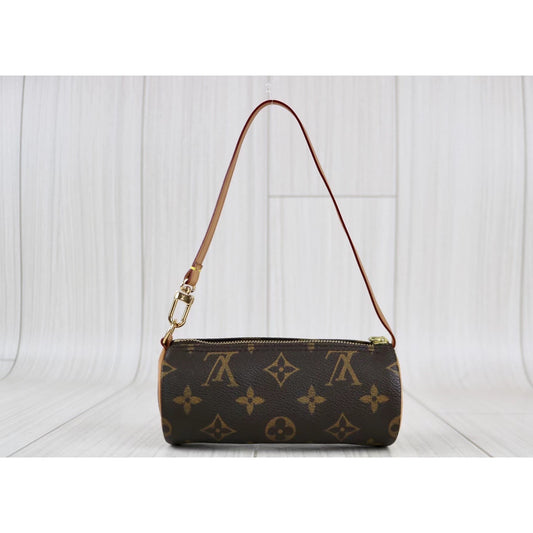 Rank SA ｜   LV Monogram Handbag Pouch ｜011605