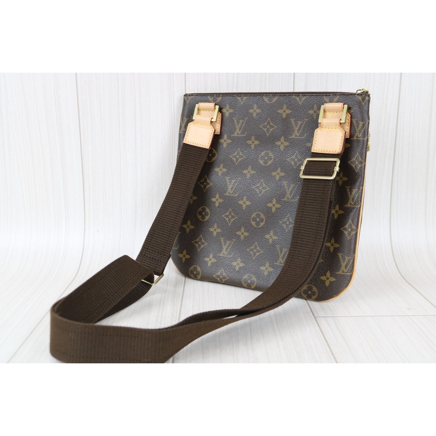 Rank A｜LV Monogram Pochette Bosfall Diagonal  Shoulder Bag｜011802