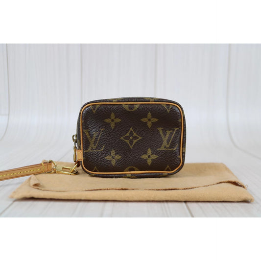 Rank A   ｜ LV Monogram Truth Wapiti Pouch Makeup Pouch Mini Bag ｜012011