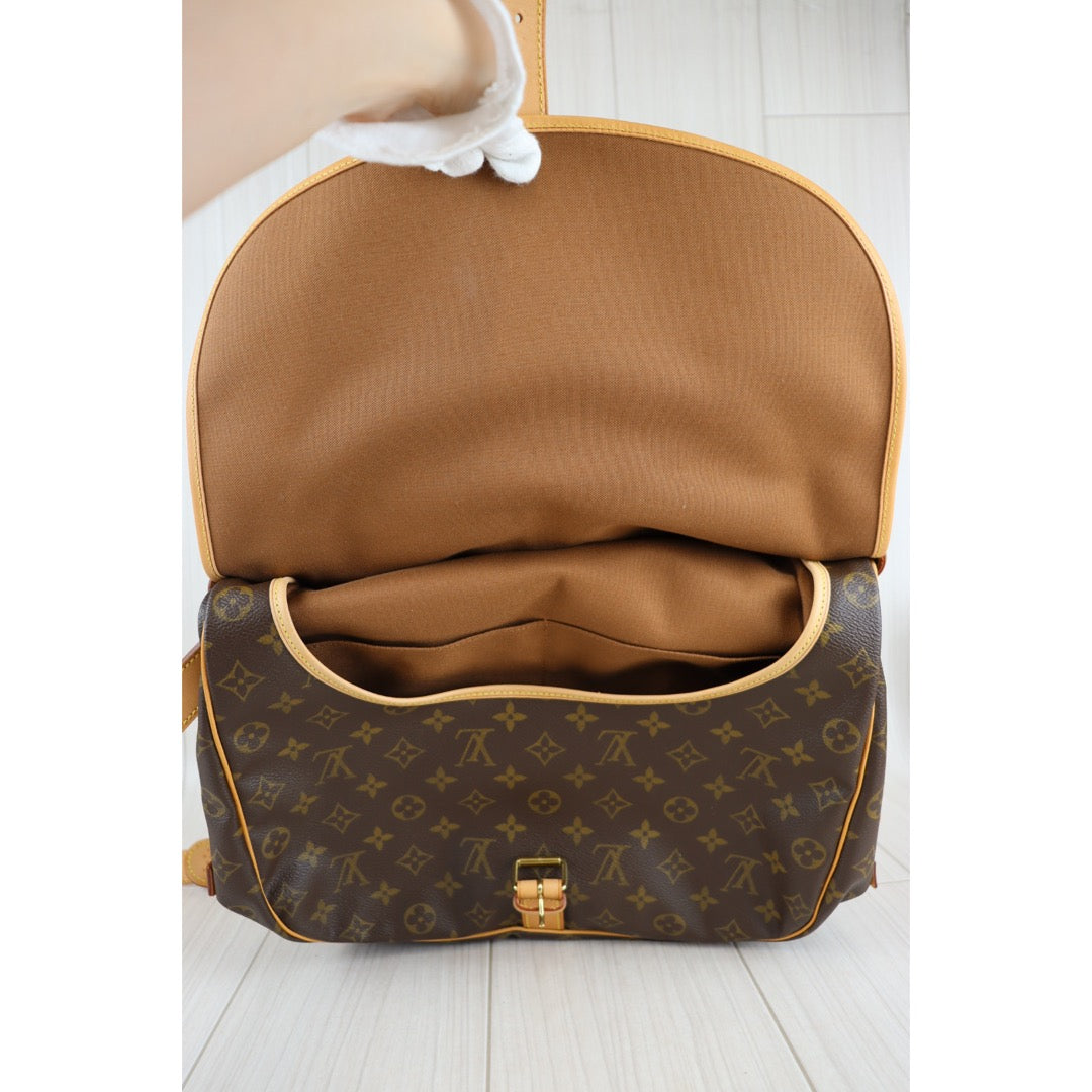 Rank SA ｜ LV Monogram Saumur 35 Shoulder Bag｜092922