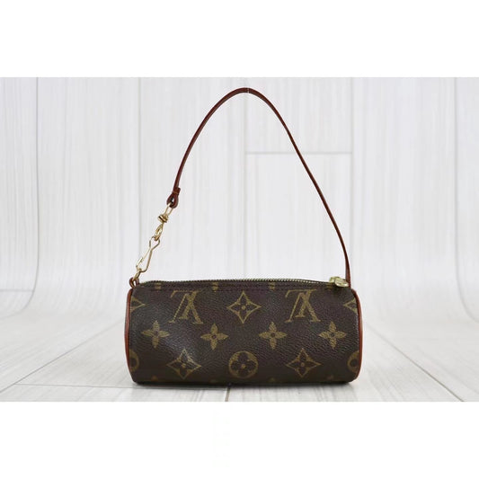 Rank SA ｜      LV Monogram Handbag    ｜012907