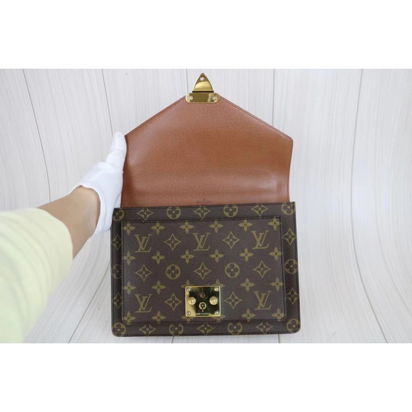 Rank A ｜ LV Monogram Monceau26 Shoulder Bag ｜012909