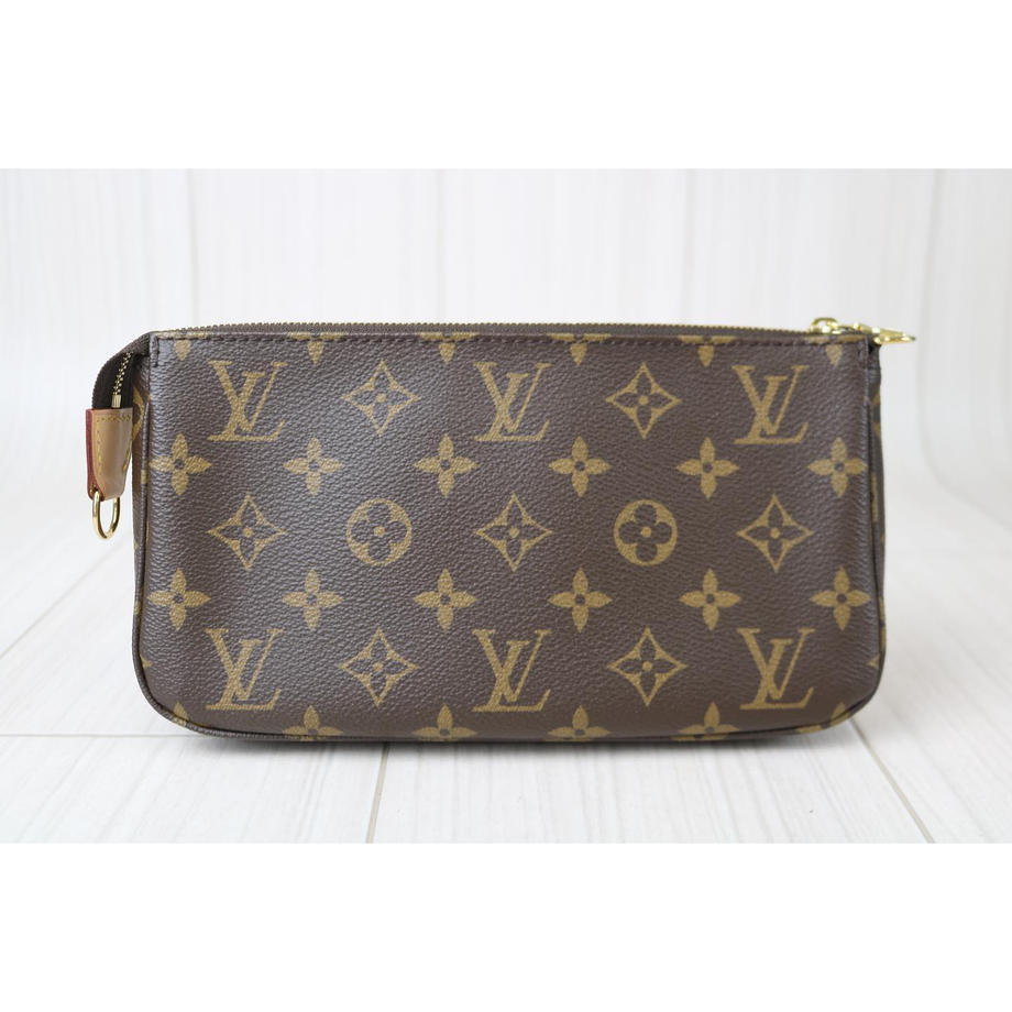 Rank SA ｜     LV Monogram Pochette Accessoires    ｜082302