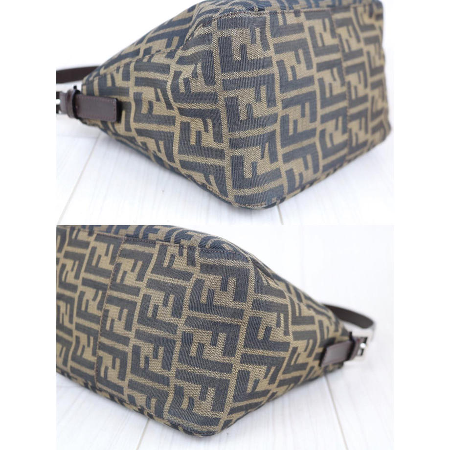 Rank A ｜     Fendi Zucca Pattern Semi Shoulder Bag    ｜092603