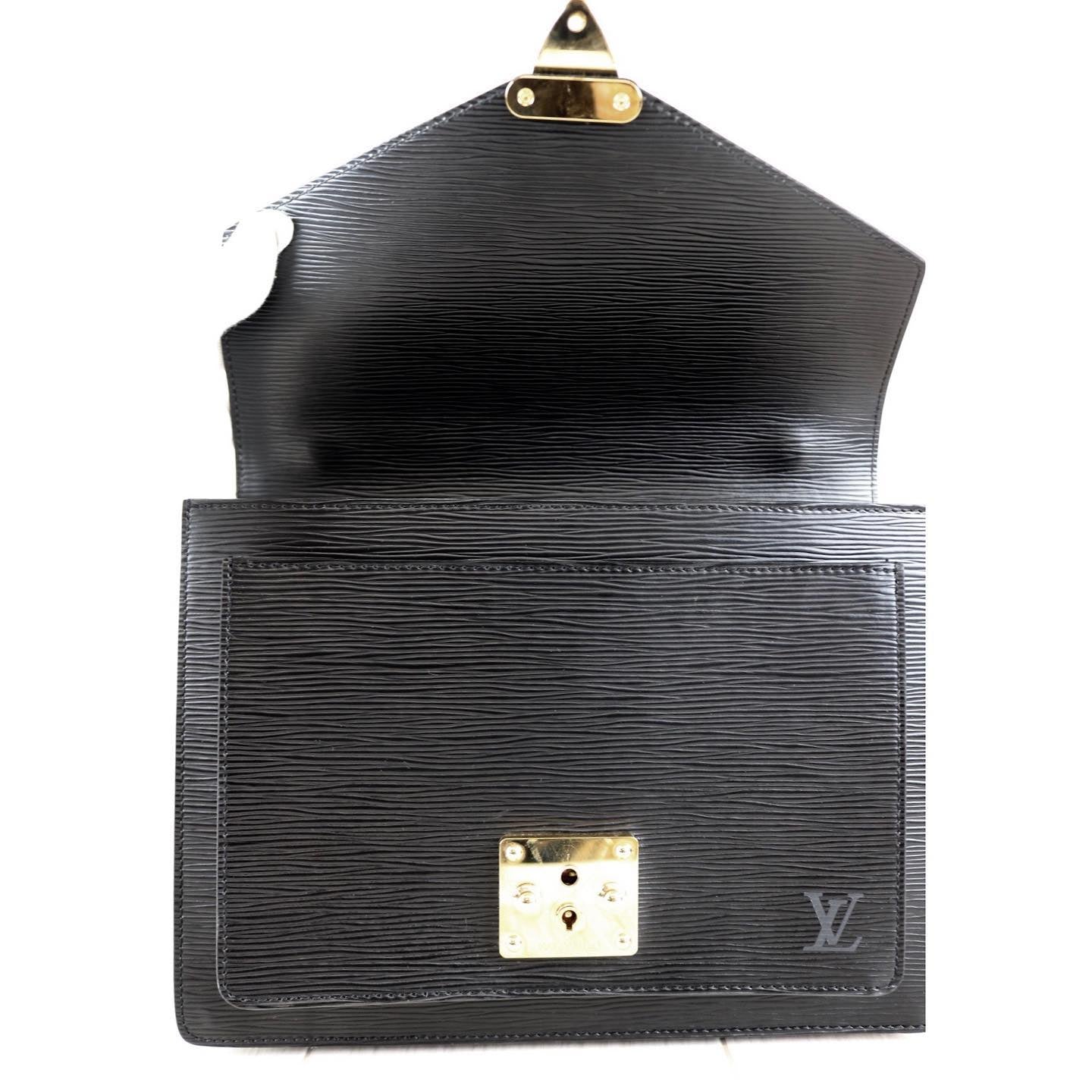 Rank A ｜ LV Epi  Shoulder Bag ｜073114