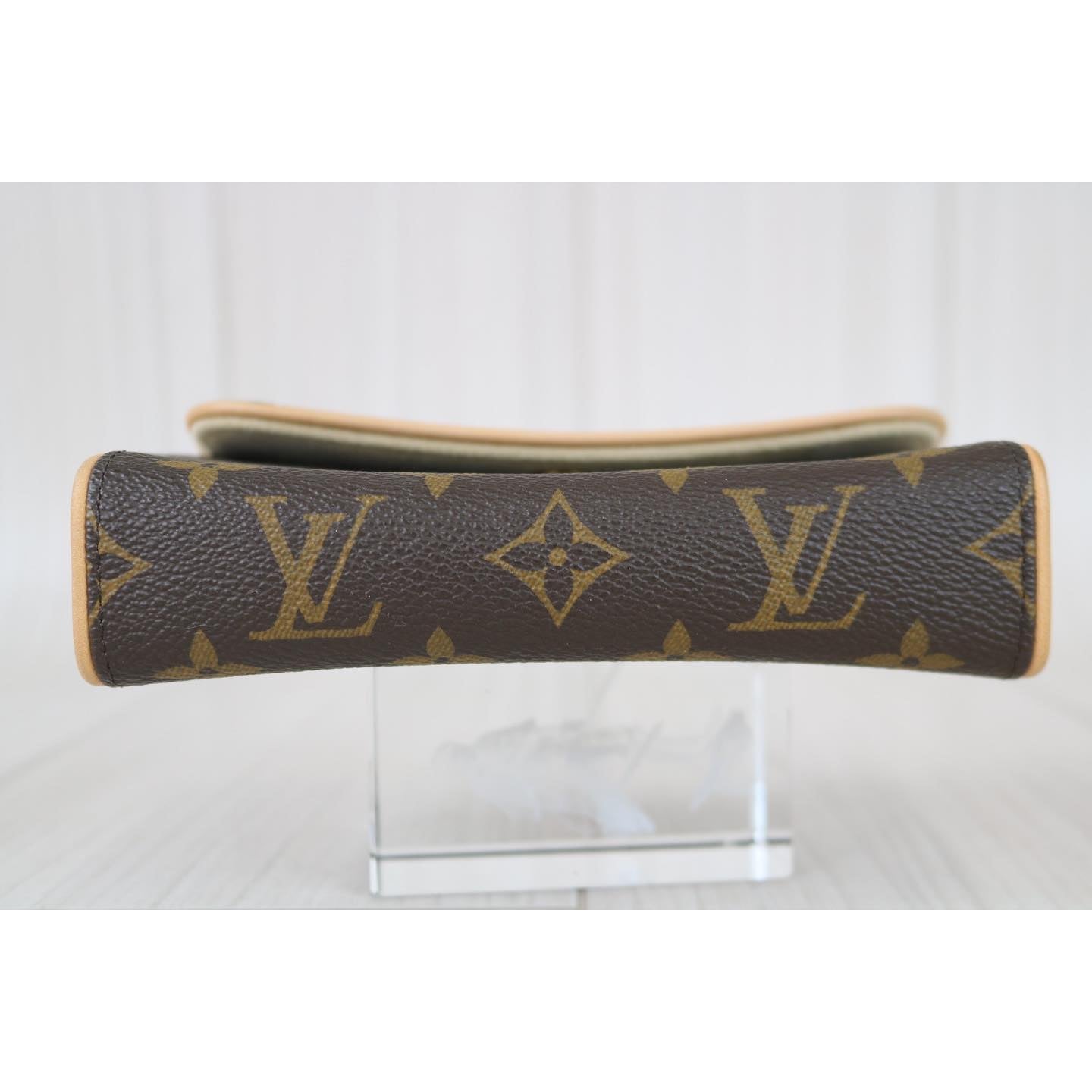 Rank SA ｜   LV Monogram Pochette Florentine Waist bag  ｜122406