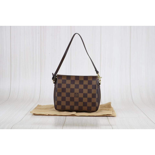 Rank A ｜      LV Damier Truth make up    ｜012710