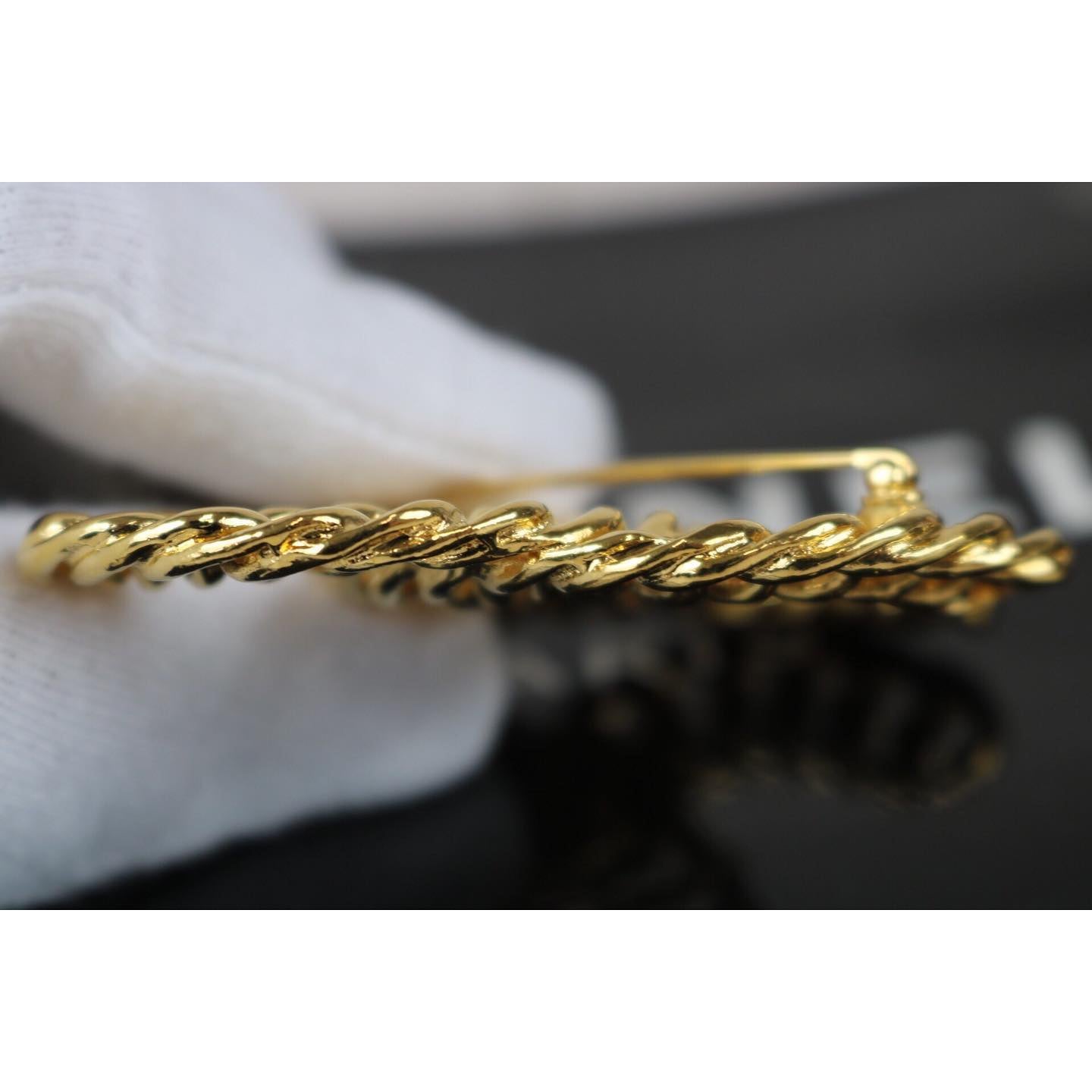 Rank SA ｜ CHANEL Coco Mark Brooch 18k Gold Plated ｜101901