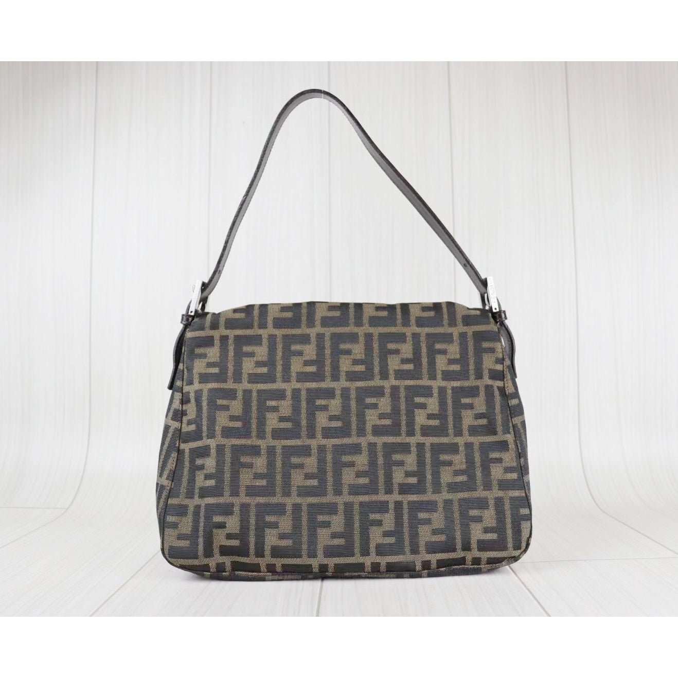 Rank A｜ FENDI Zucca Mamma Baguette Shoulder Bag ｜080505