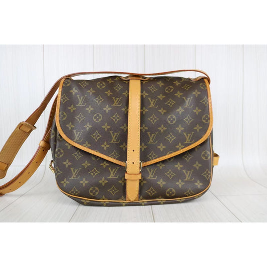 Rank A ｜ LV Monogram Saumur 35 Shoulder Bag｜041905