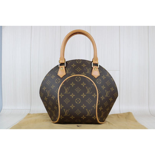 Rank A ｜ LV Monogram Ellipse PM ｜060817