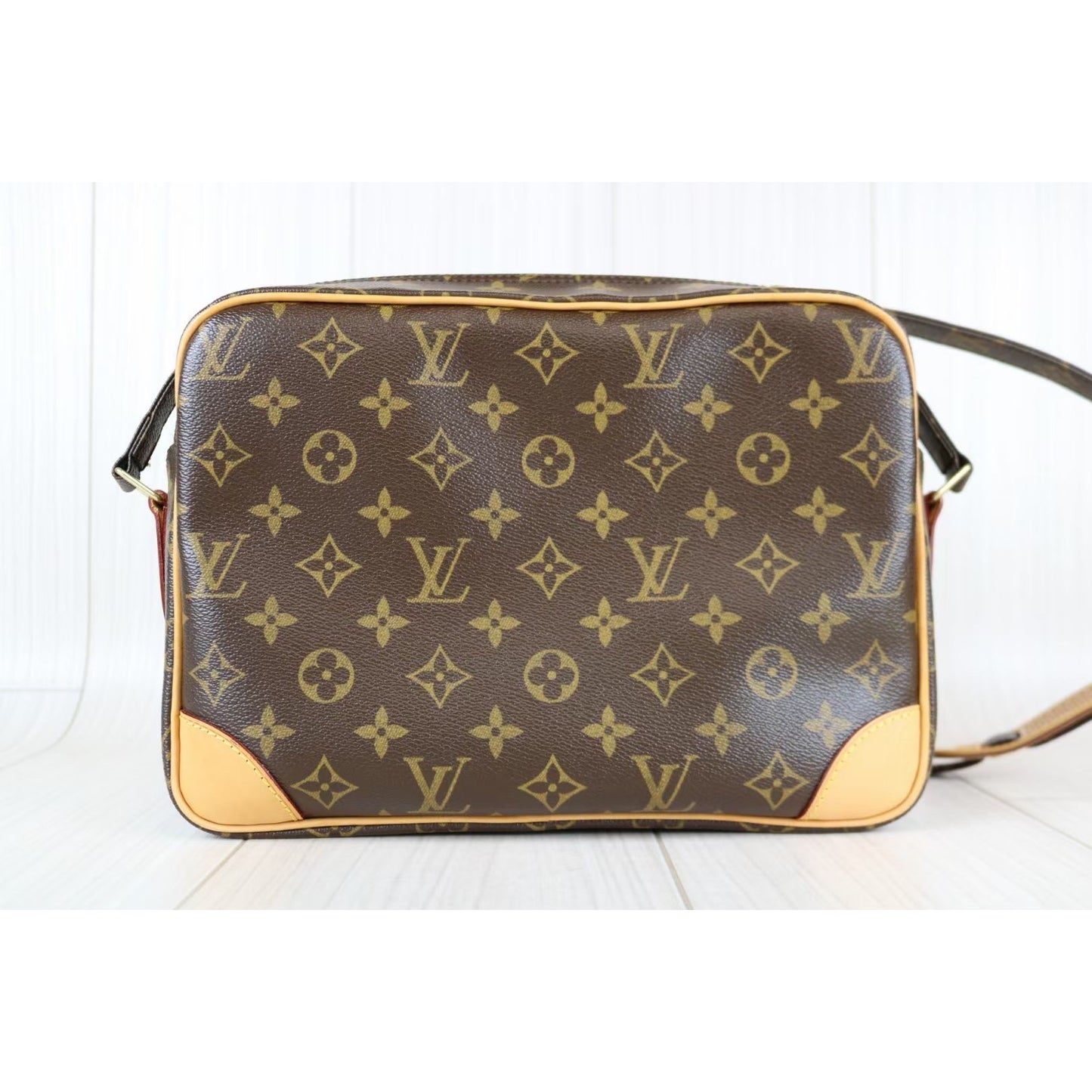 Rank SA ｜LV Monogram Nile Shoulder Bag｜070323