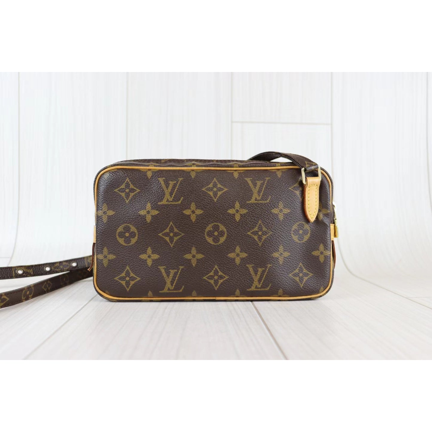 Rank A｜LV Monogram Pochette Marley Bandolier Shoulder Bag｜080102