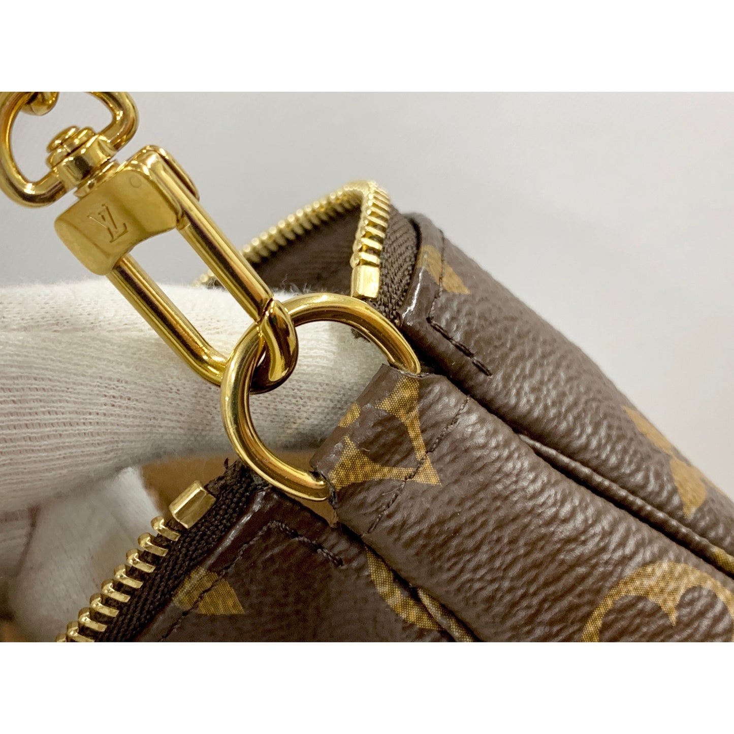 Rank SA ｜ LV Monogram Mini Pochette Accessoir  ｜022503