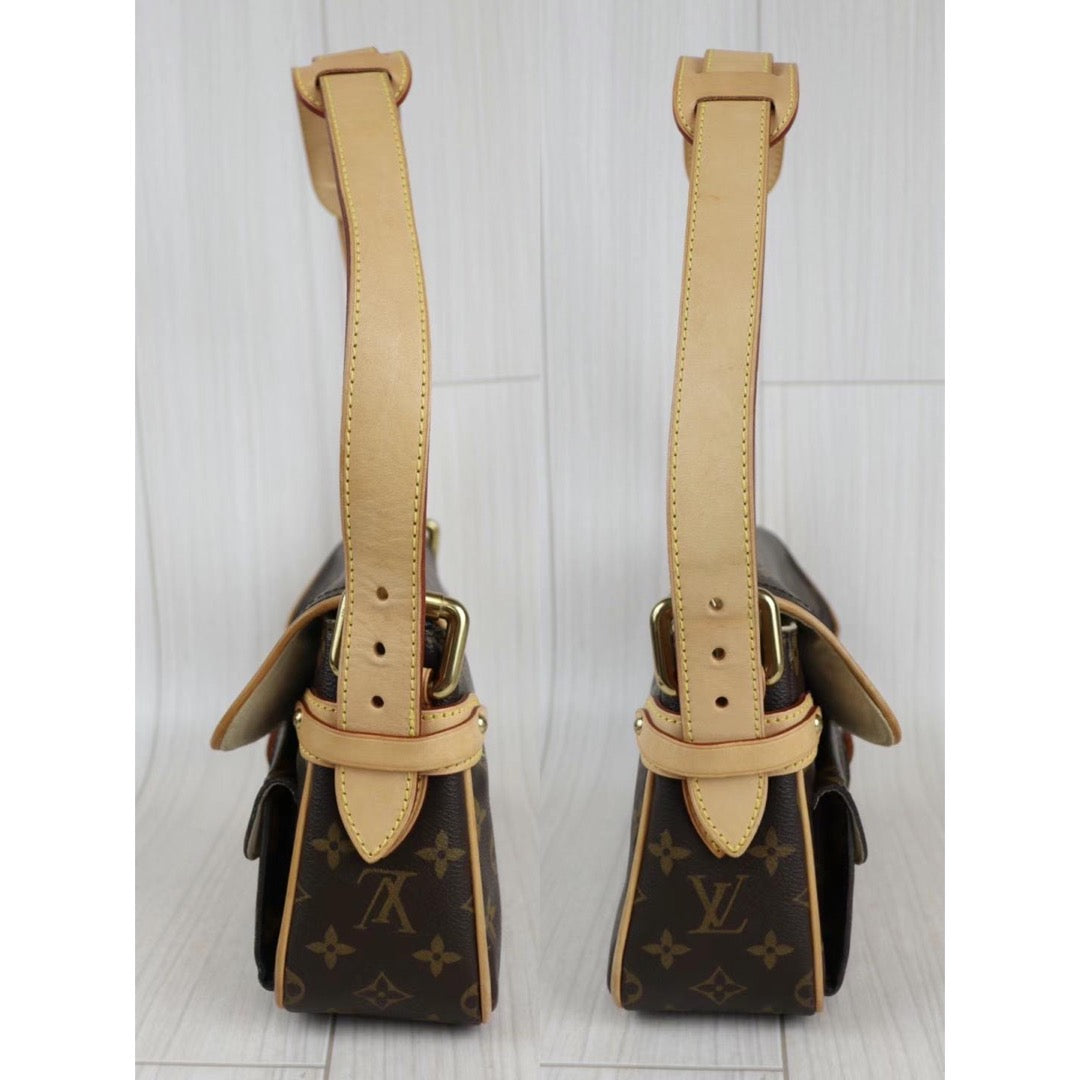 Rank  AB ｜LV Monogram Hudson Shoulder Bag  ｜22111607